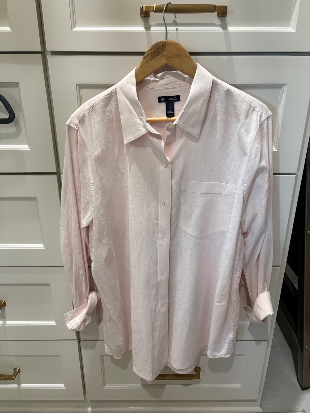 GAP Light Pink Women's Button-Down Shirt